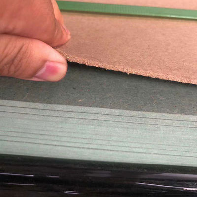 물 저항성 Mdf 보드 3Mm 사용자 정의 크기와 메라민 종이 표면