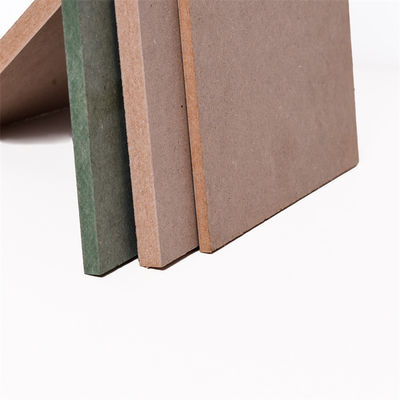 현대 디자인 18mm Mdf 보드 휴게실 TV 벽 장치 목조 공예품 가정용
