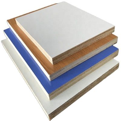 680-830KG/M3 밀도 목재 섬유 16mm 19mm 흰색 질감 메라민 Mdf 부엌 캐비닛