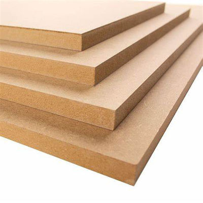 밀도 680-830KG/M3 하드 보드 18mm 평면 Mdf 원료 나무 섬유 보드 1220*2440mm