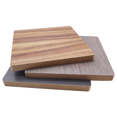 E0 표준 18mm 4x8 메라민 래미네이트 Mdf 보드 가구 및 부엌 캐비닛